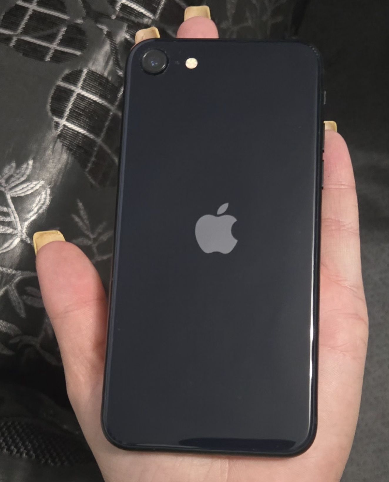 Iphone SE 3 5G 64 GB