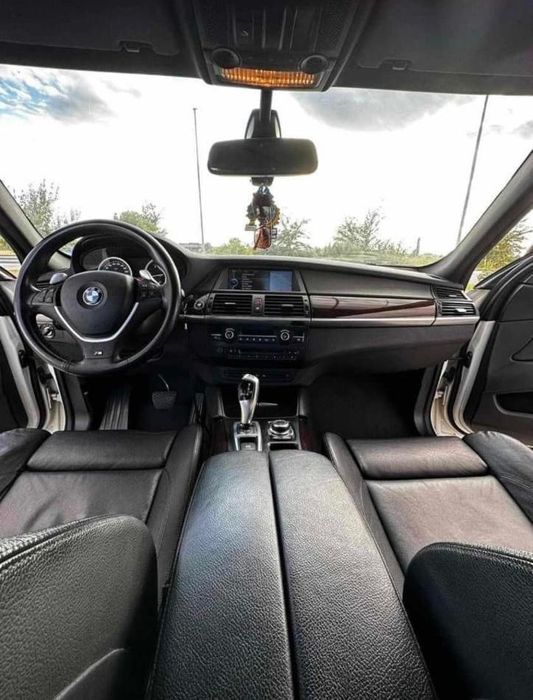 BMW X6 3.0X-Drive E5 245CP 8Trepte Camere360* Schimb cu Vito T5 Amarok