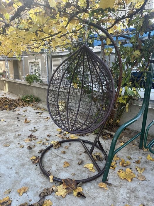 Люлка тип яйце с възглавници