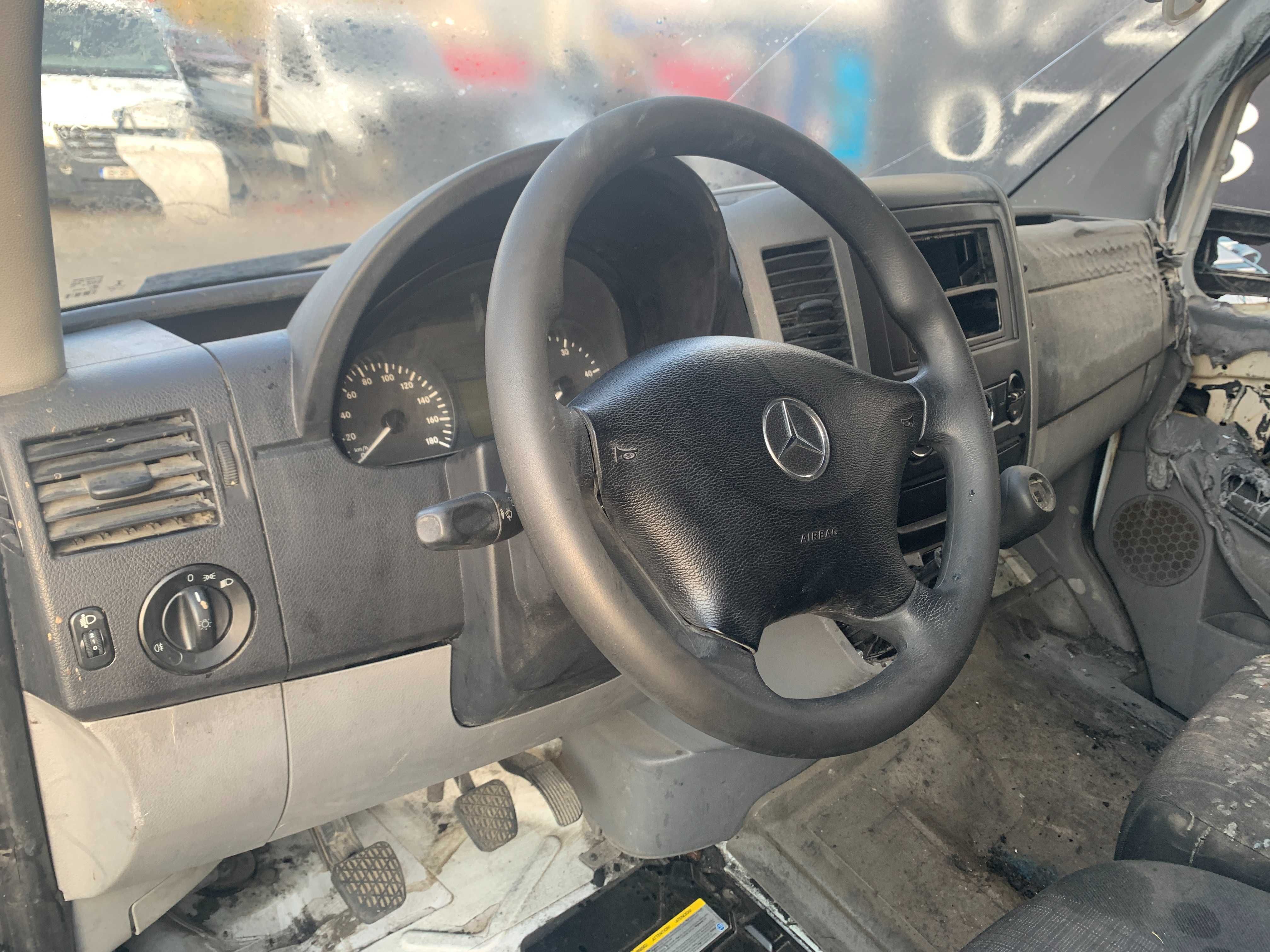 Dezmembrez Mercedes Sprinter w906 Facelift 2.2 euro 6 2017 AdBlue