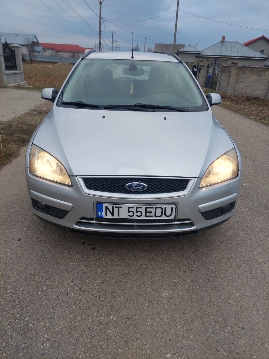 Ford focus 2007 .