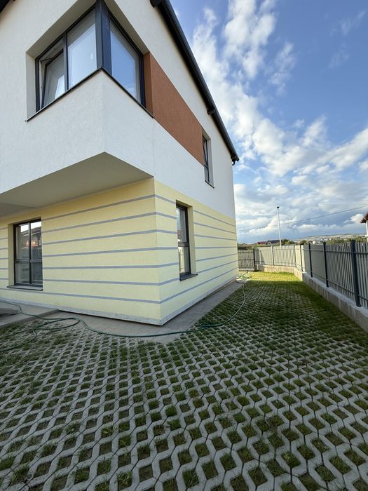 Casa de vanzare, 125mp utili, 3 dormitoare, 2 bai, dressing