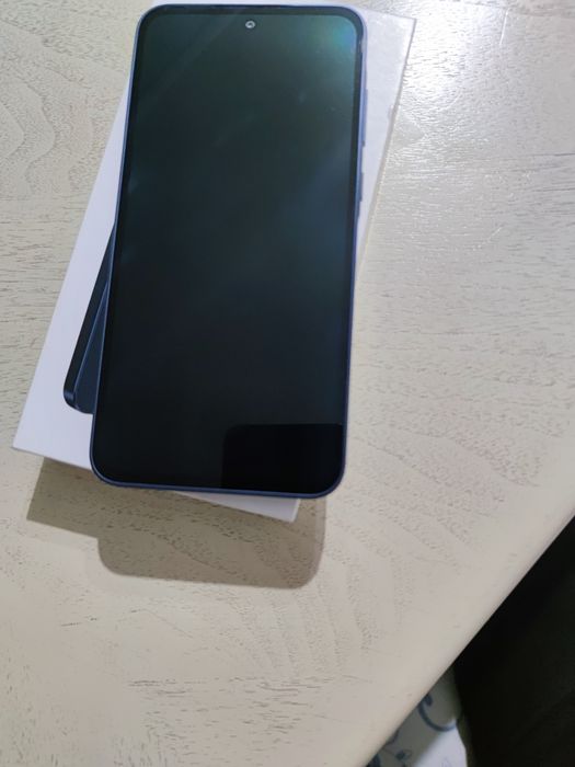 Samsung A 35 8/128 gb yengide holatda