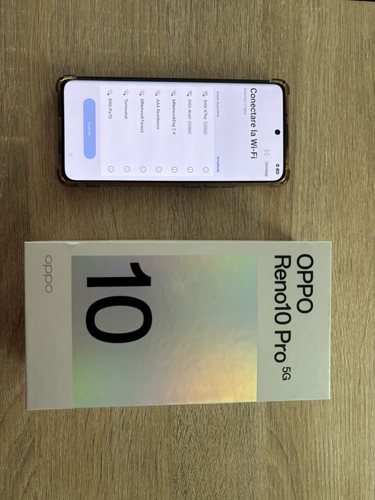 Vand telefon OPPO Reno 10 Pro