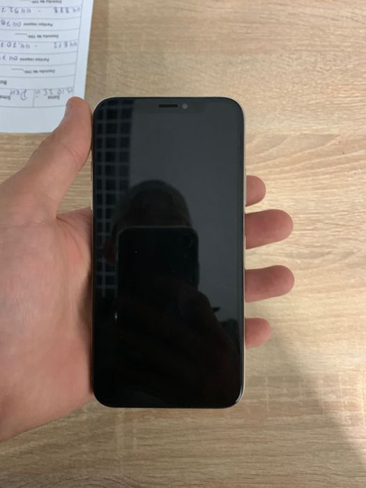Iphone Xs              .