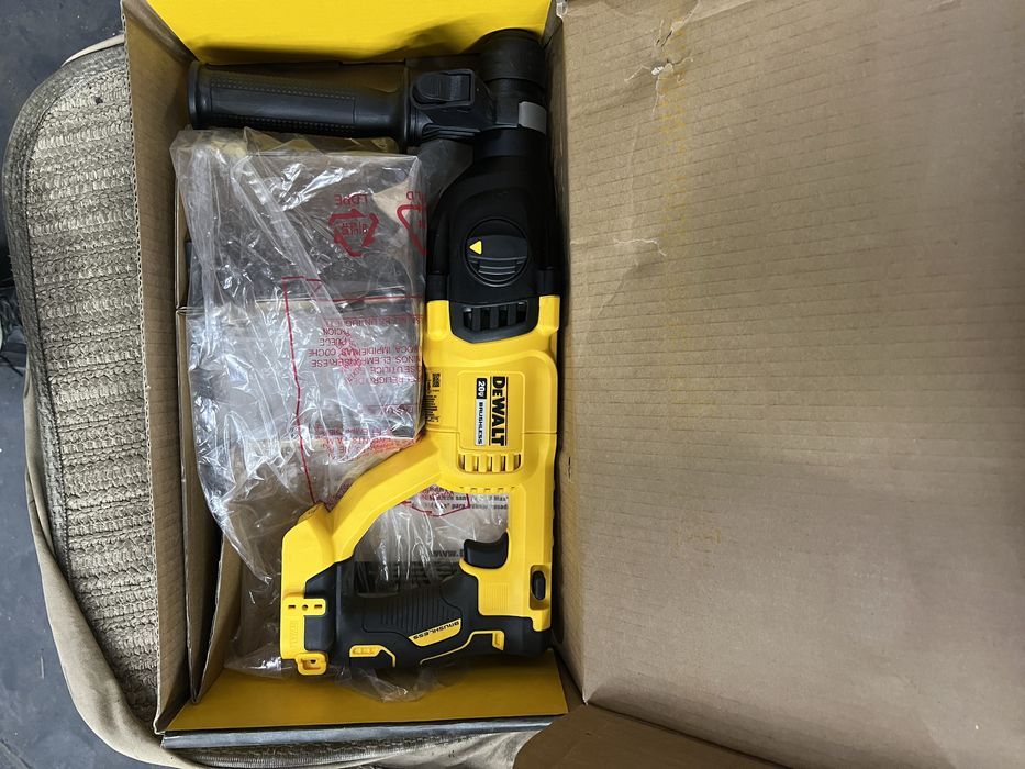 Dewalt перфоратор