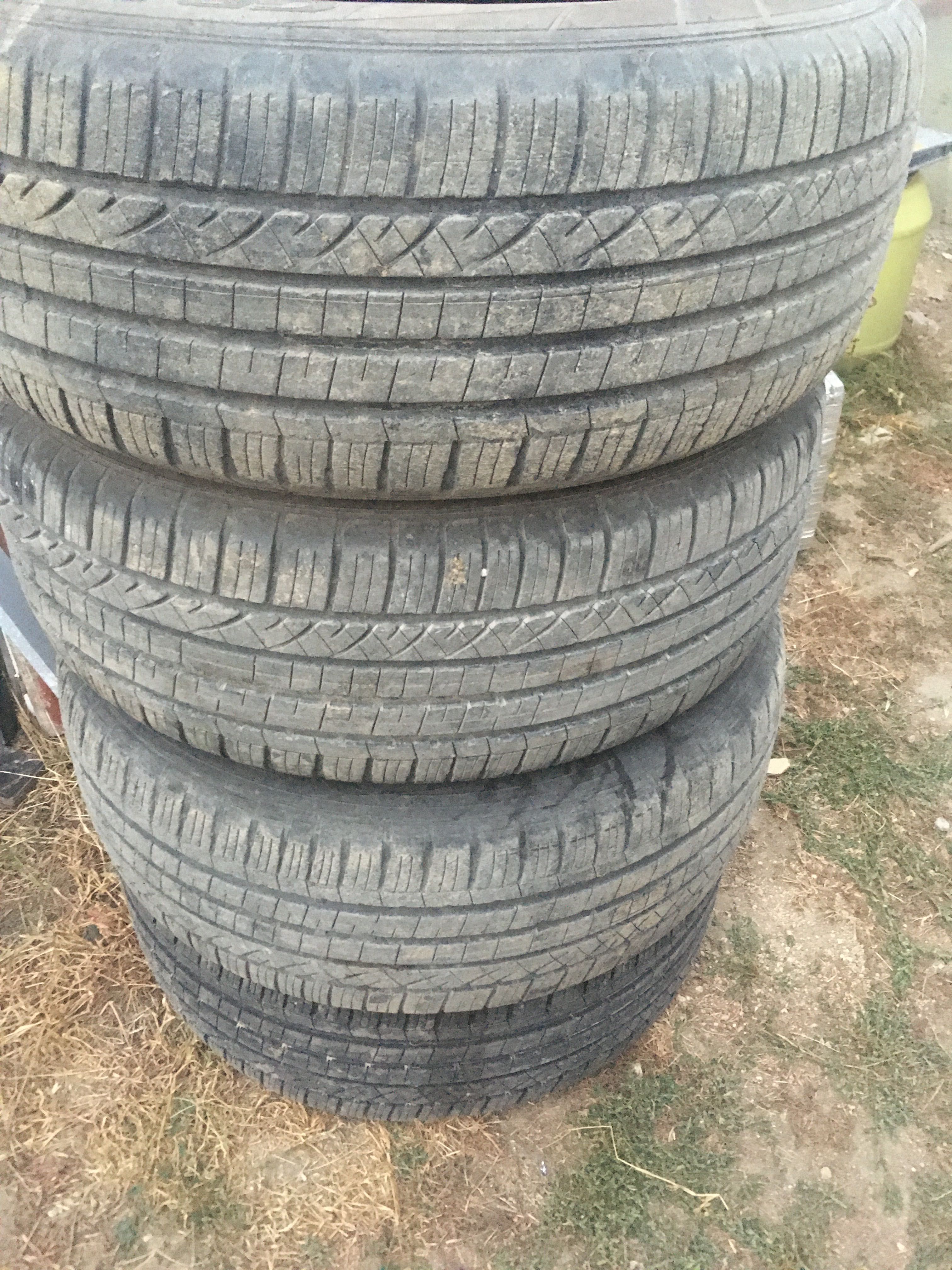 Гуми DUNLOP 235 60 16