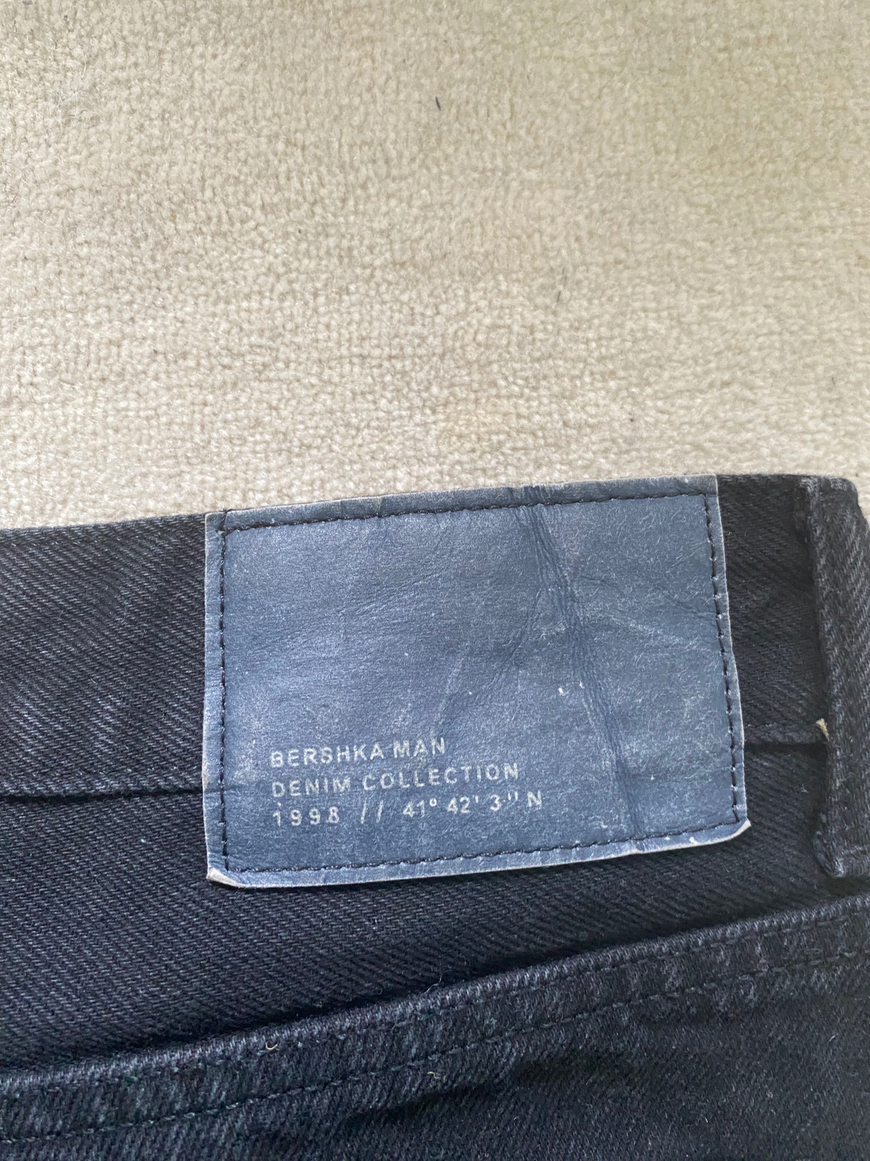 Къси дънкови гащи Bershka