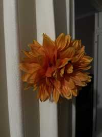 Заколка «краб» в виде цветка хризантема