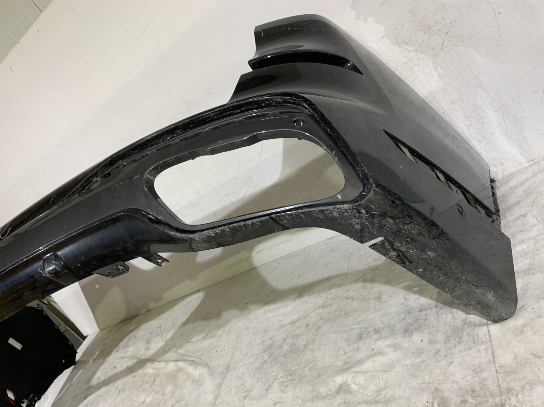 Bara spate BMW X7 M-Sport, 2018, 2019, 2020, 2021, 2022, 2023, cod origine OE 51128069894.