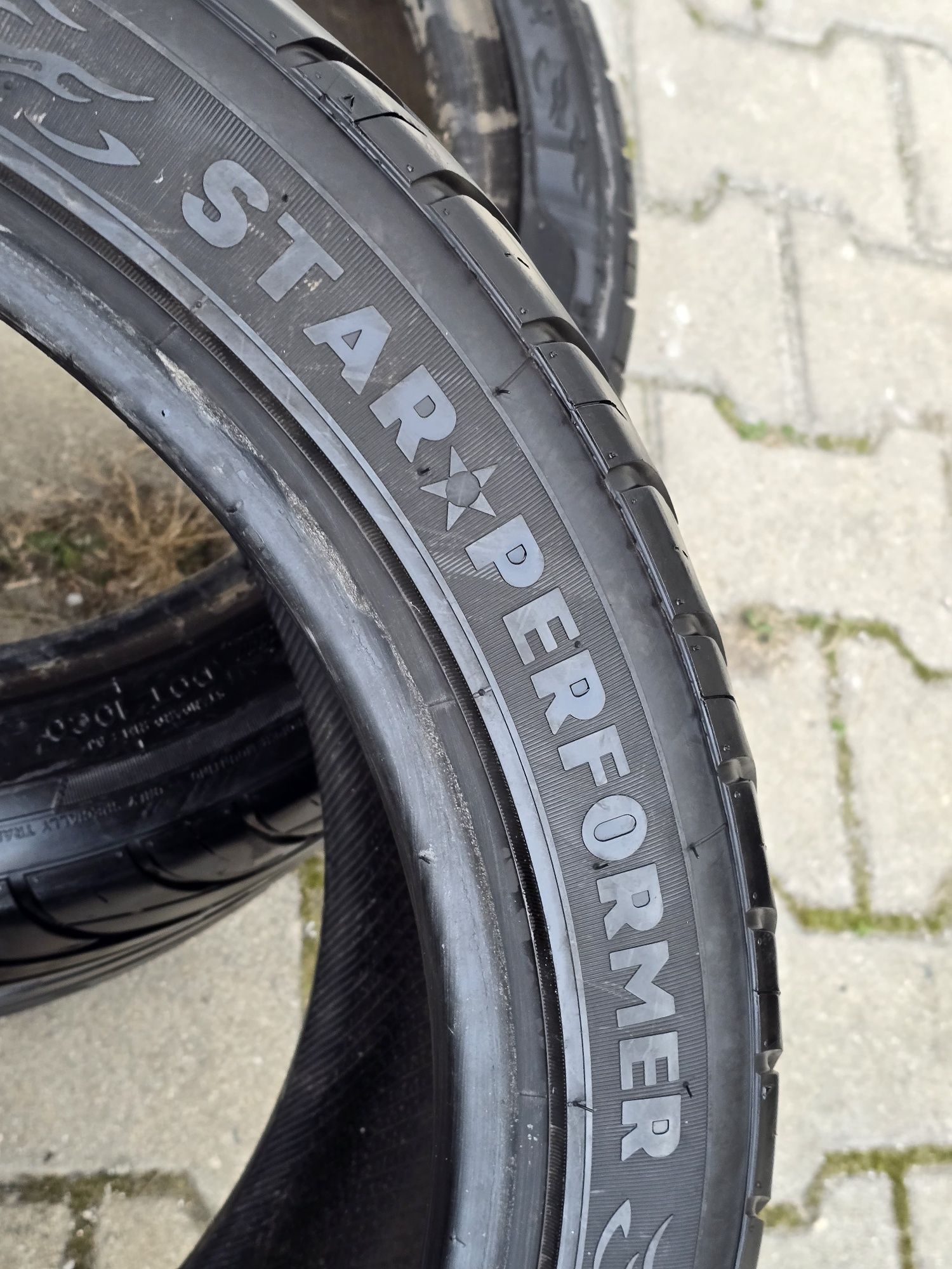 235 45 19 starperformer