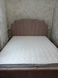 Продам качественную двуспальную кровать