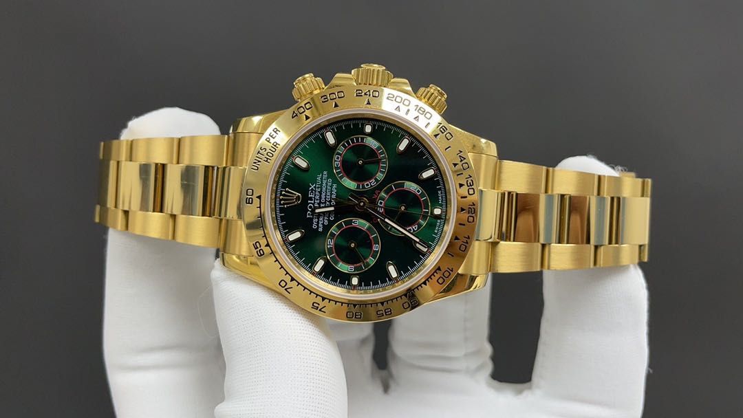 Rolex Daytona 40mm Auriu / Cadran Verde 4130