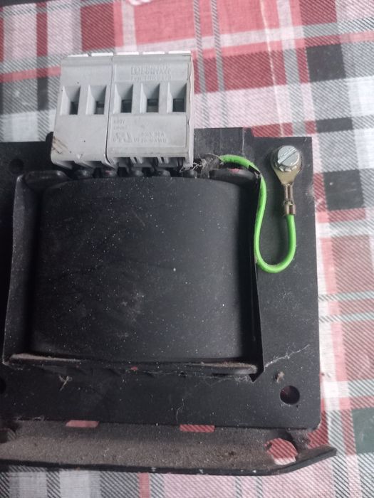 Transformator 230 la24v pentru tablouri de comanda