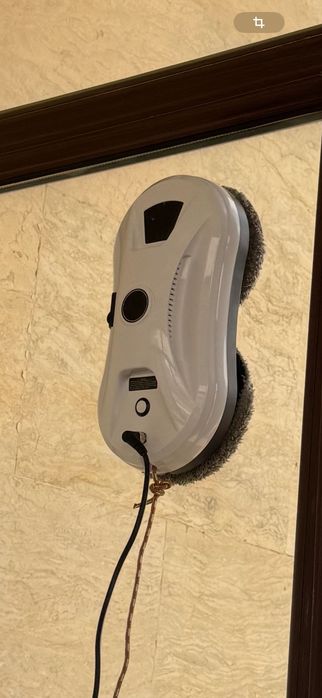 Робот окномойщик