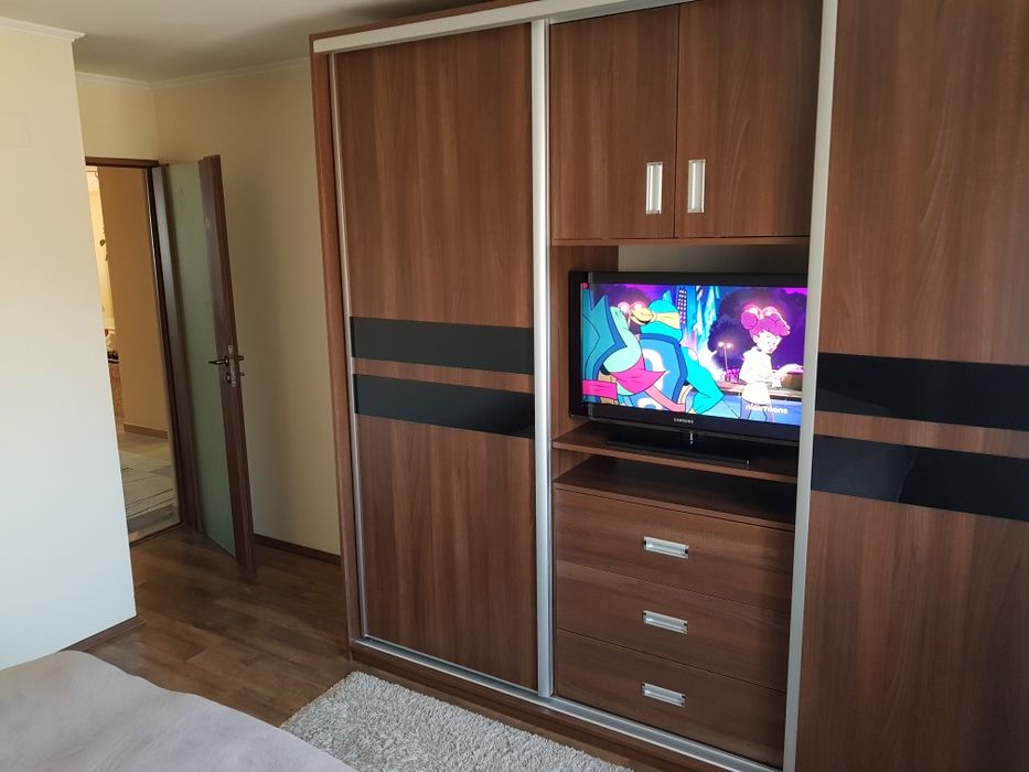 Vond Casa cu 4Camera cu Garaj Complet Mobilat-Utilat  in SANTION