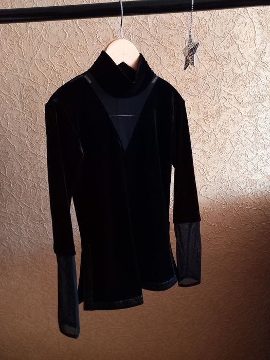 Продам водолазку, рубашку и жилетку