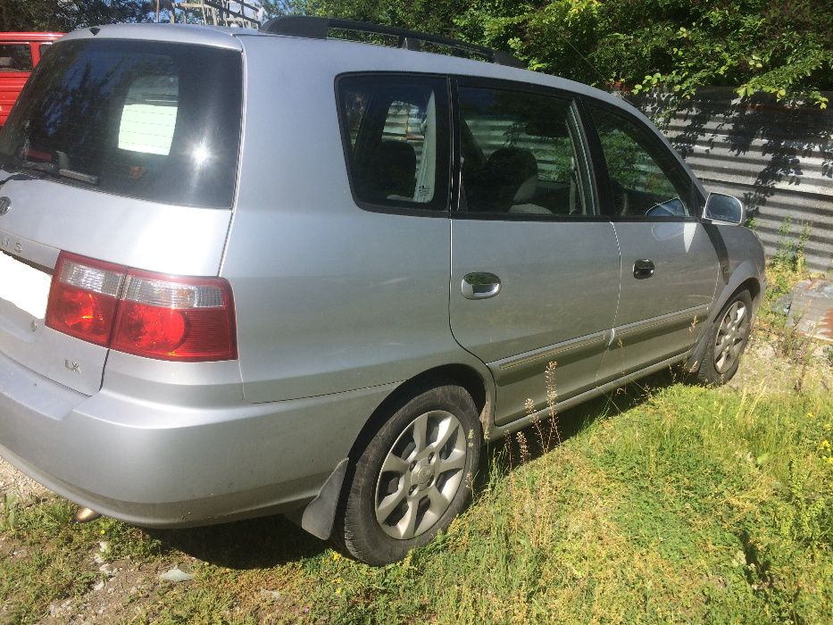 Kia Carens 2.0crdi 113к.с. на части