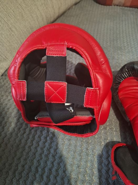 Echipament kickbox TopKing