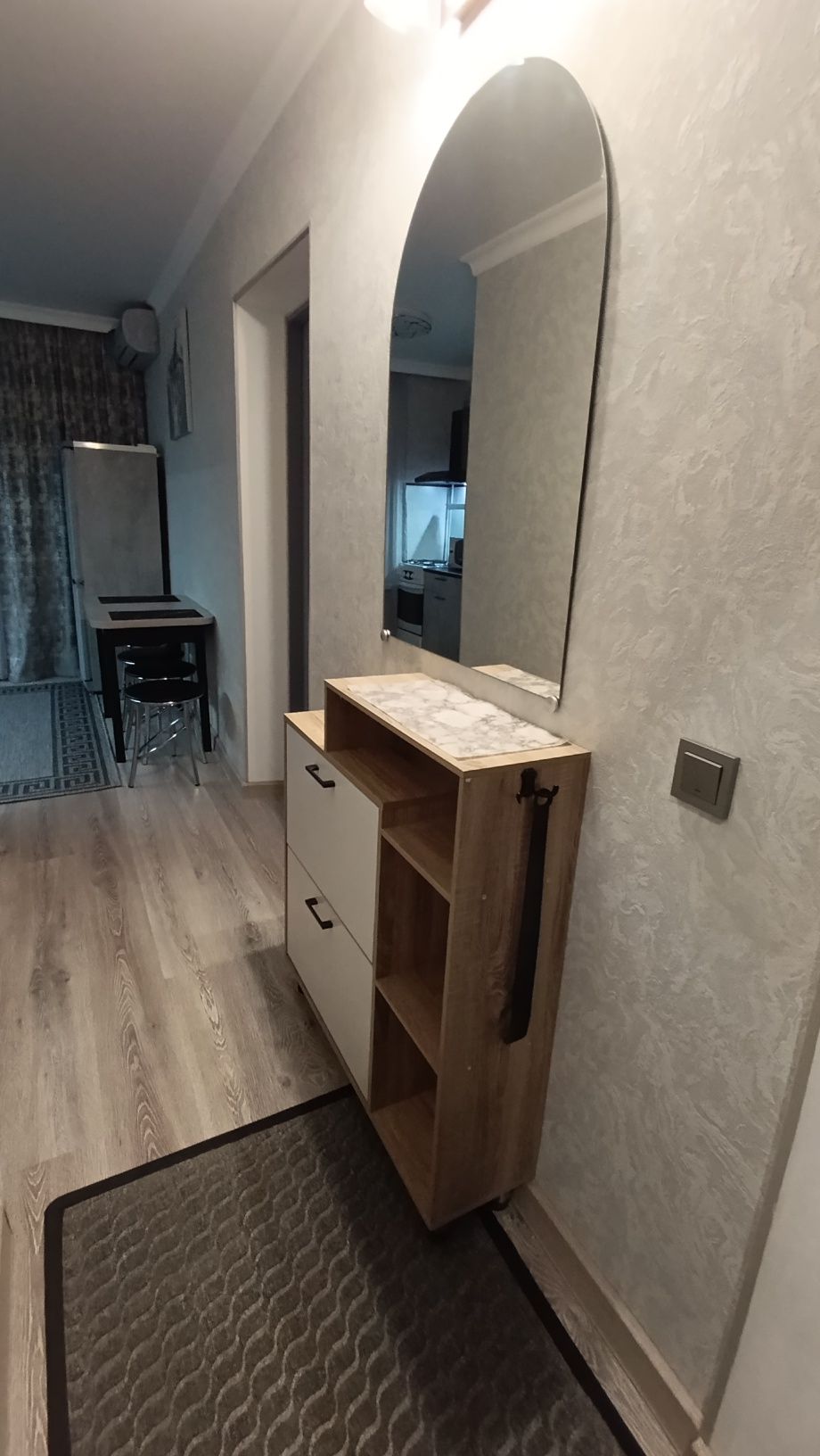 Сдам 1-комнатную квартиру. Ул. Абылай хана, угол ул. Раимбека