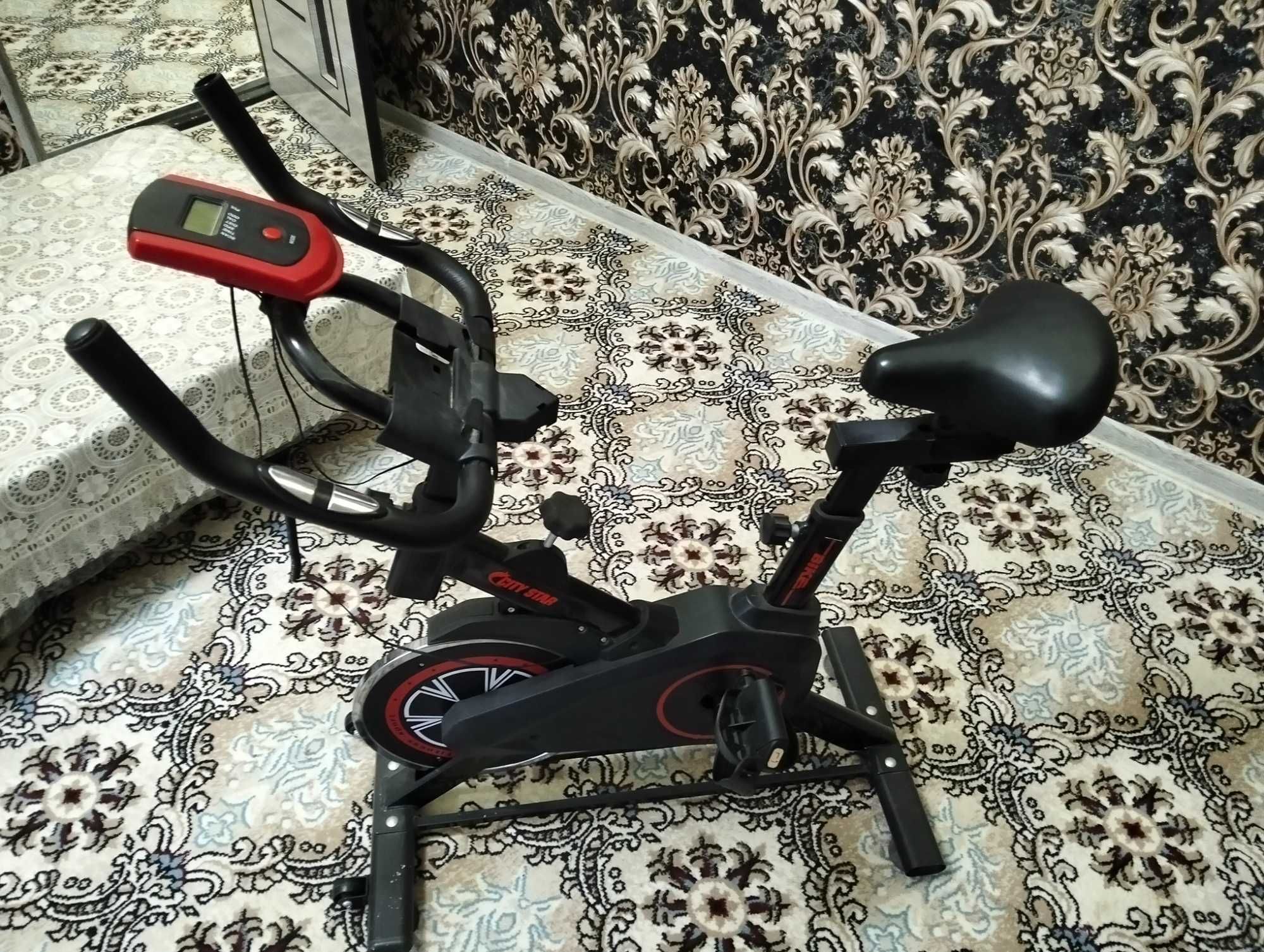 Velo trenajor yangi
