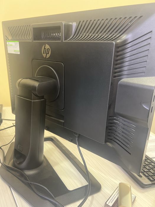 Монитор HP ZR2440W LED IPS