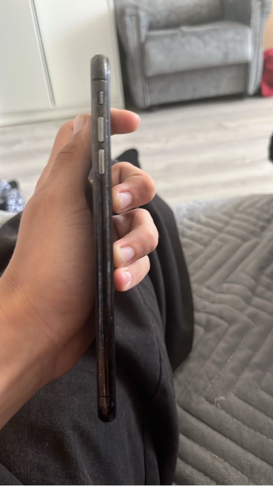 iPhone xs max 64гб