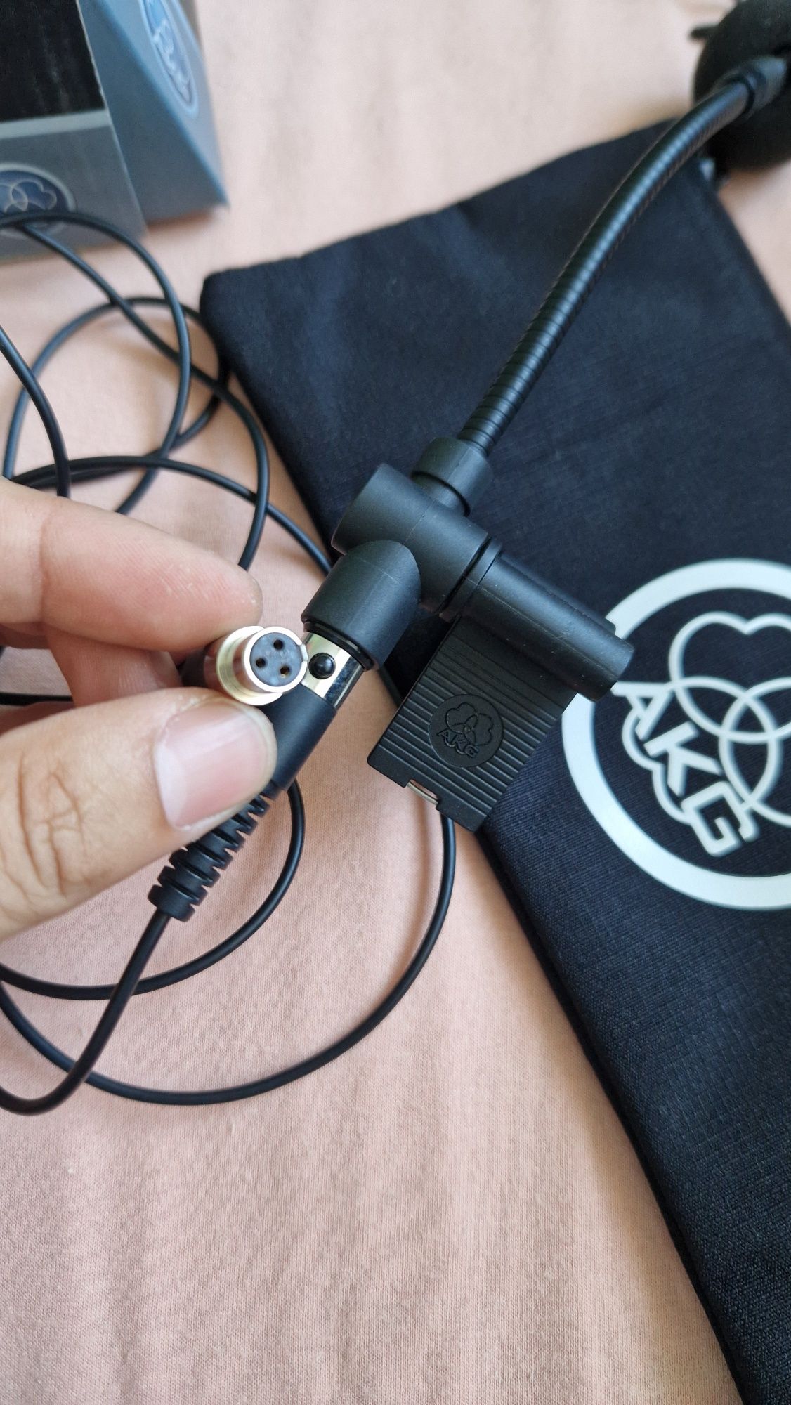 AKG C519 ML микрофон за Саксофон , Тромпет,  брасови инструменти