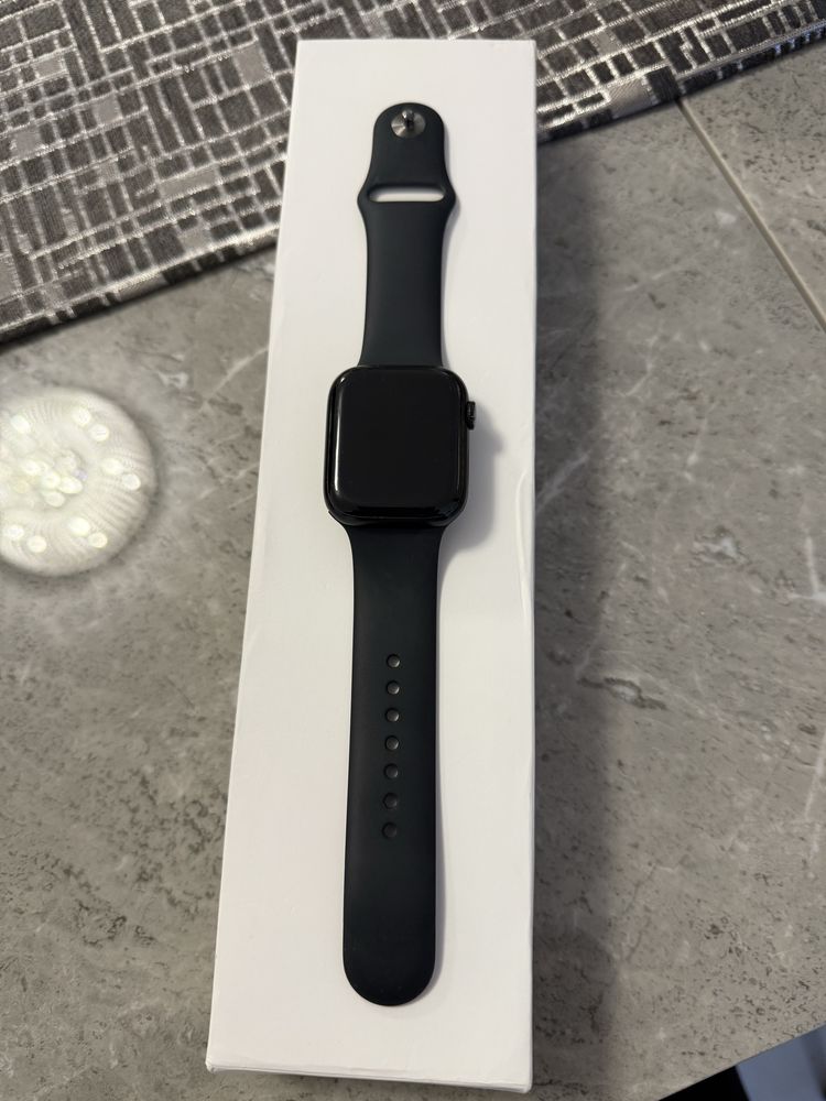 Apple Watch 7 GPS + Cellular