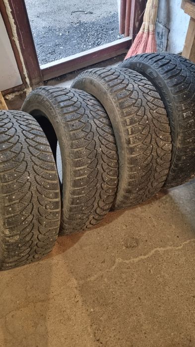 Продам зимнюю резину