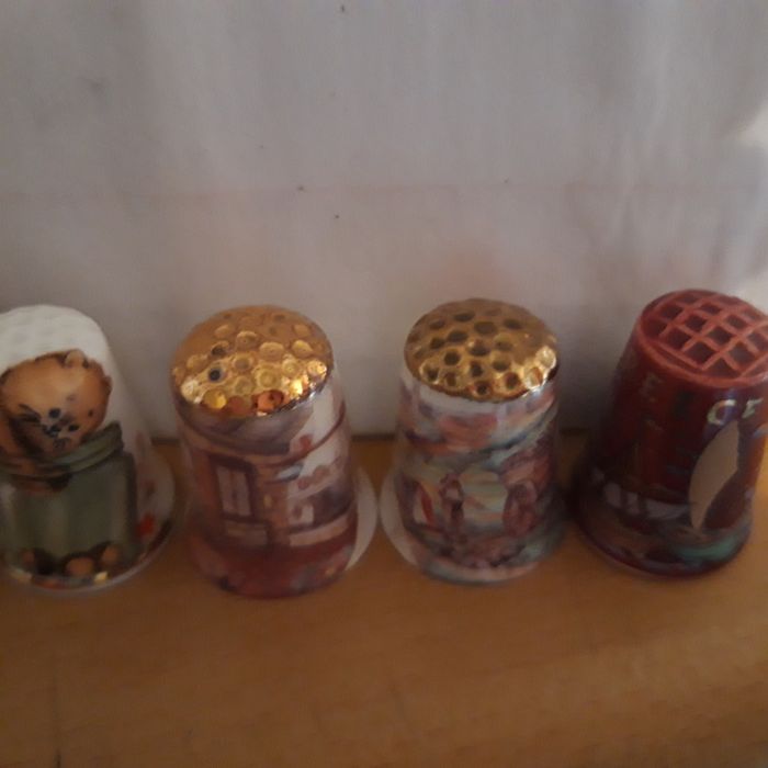 Miniaturi -Degetare de colectie !