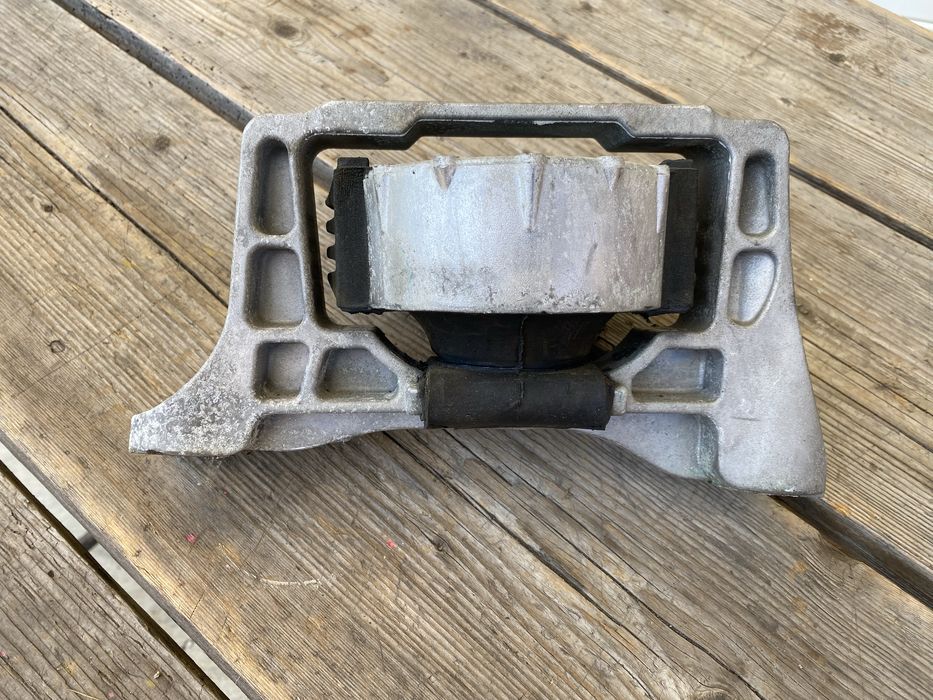Suport motor Ford Focus 2, C Max 2.0 tdci