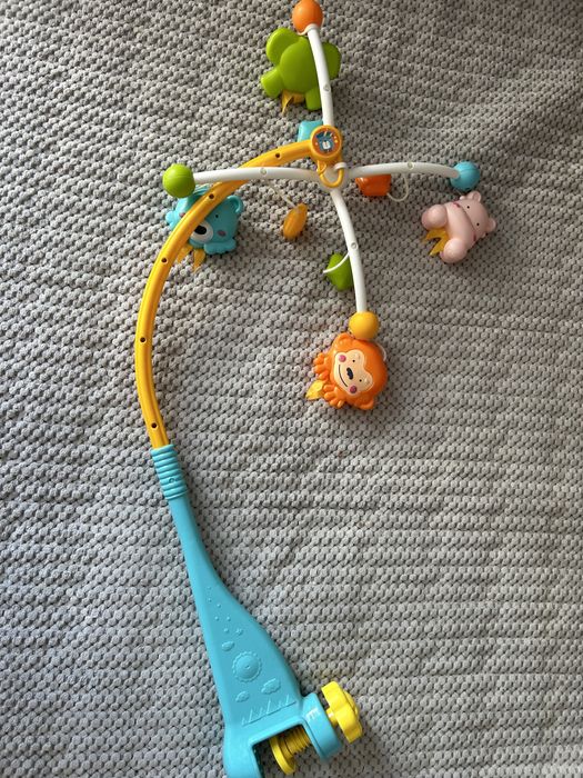 Отдам музыкальный мобиль