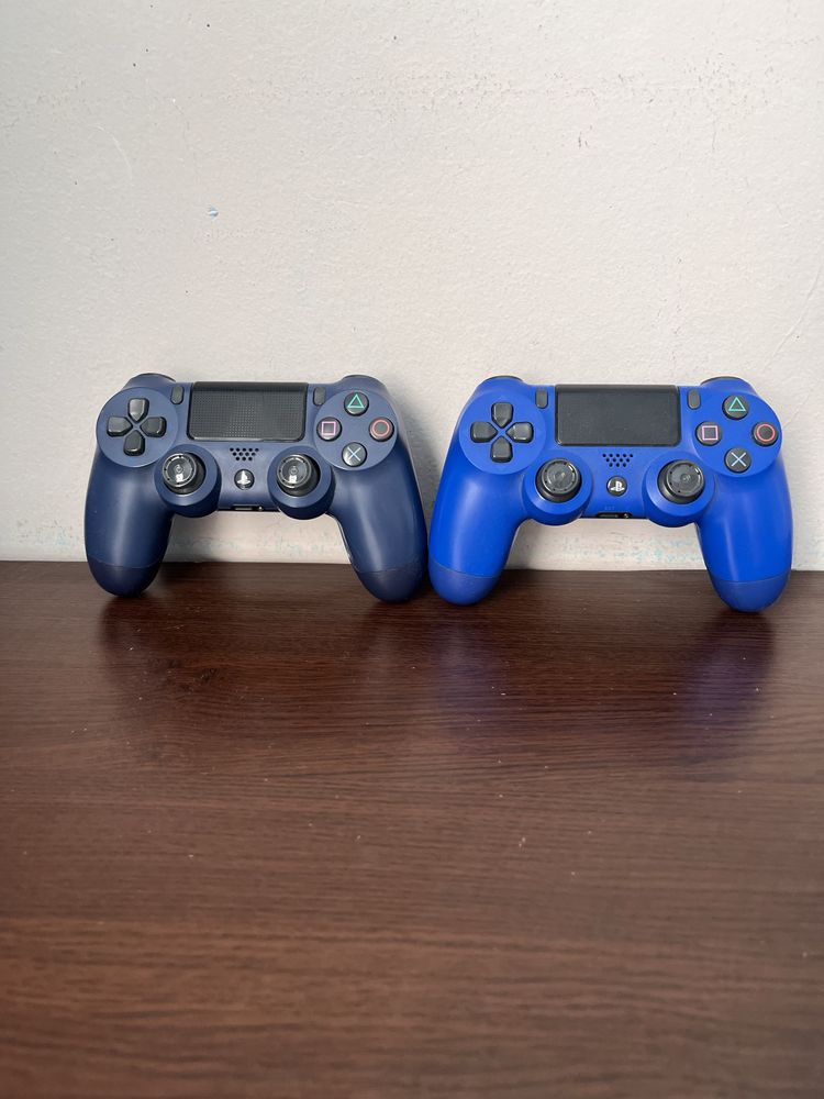 Playstation  4 с подарък игра