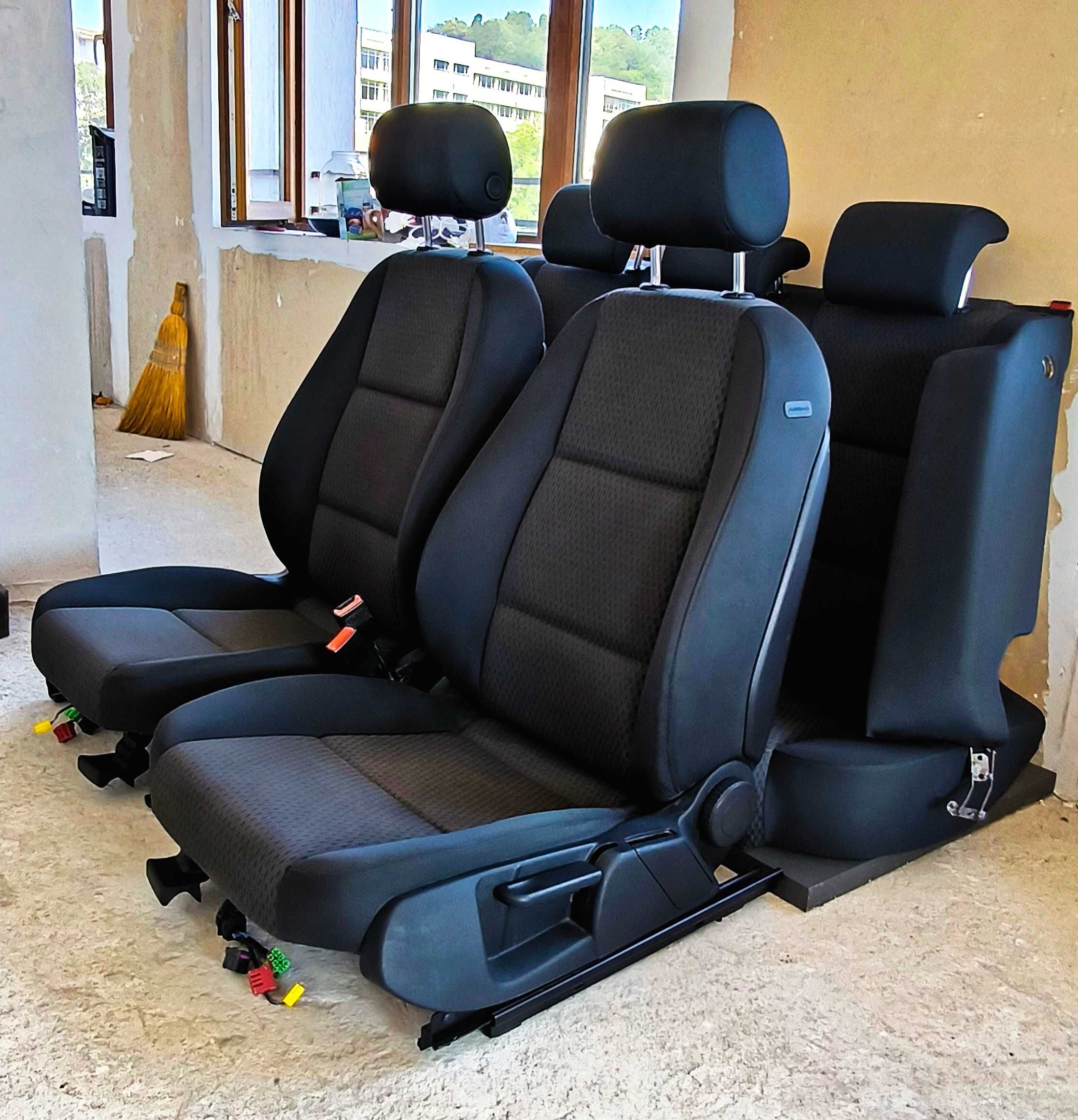 Салон Ауди А6 C6 4F комби 2010 Audi Avant