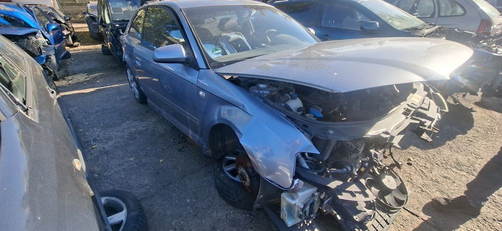 Dezmembrez Audi A3  2.0B 2004