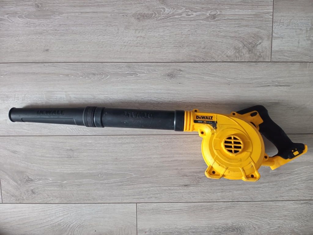 DeWalt DCV100 suflanta pentru santier