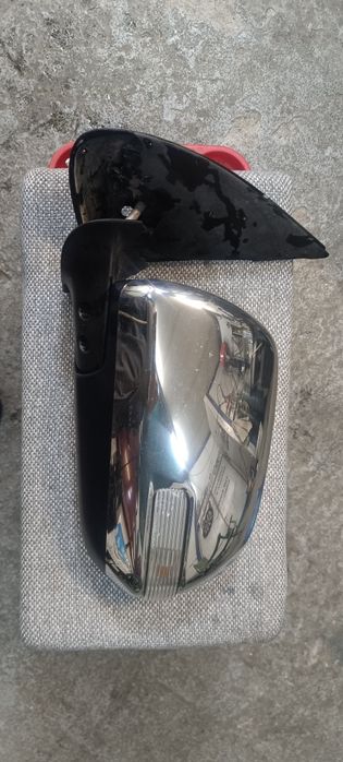 Тойота Хайлюкс зеркало левое