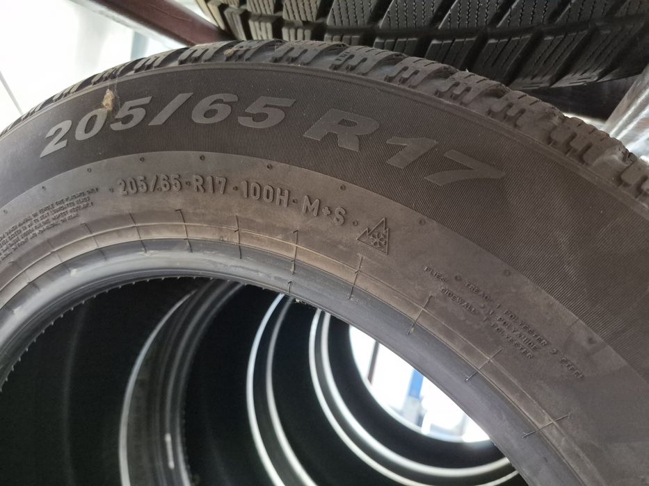 Anvelope de iarna de vânzare Pirelli 205/65/R17