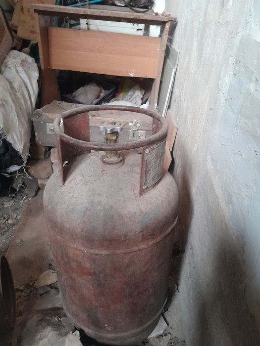 Газовый баллон б у заправлен газом