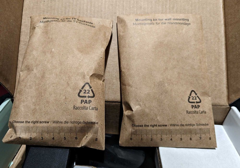 Стенна стойка за телевизор, Fullmotion HAMA