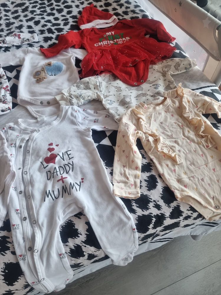 MOSCHINO, MONNALISA , и други бебешки дрешки 0-3 м &  3-6 м