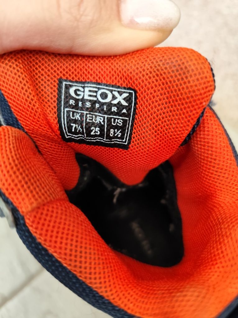 Зимни ботуши Geox 25 номер