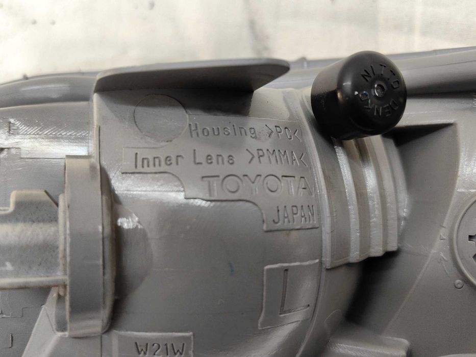 Нова светлина Лексус  Lexus RX