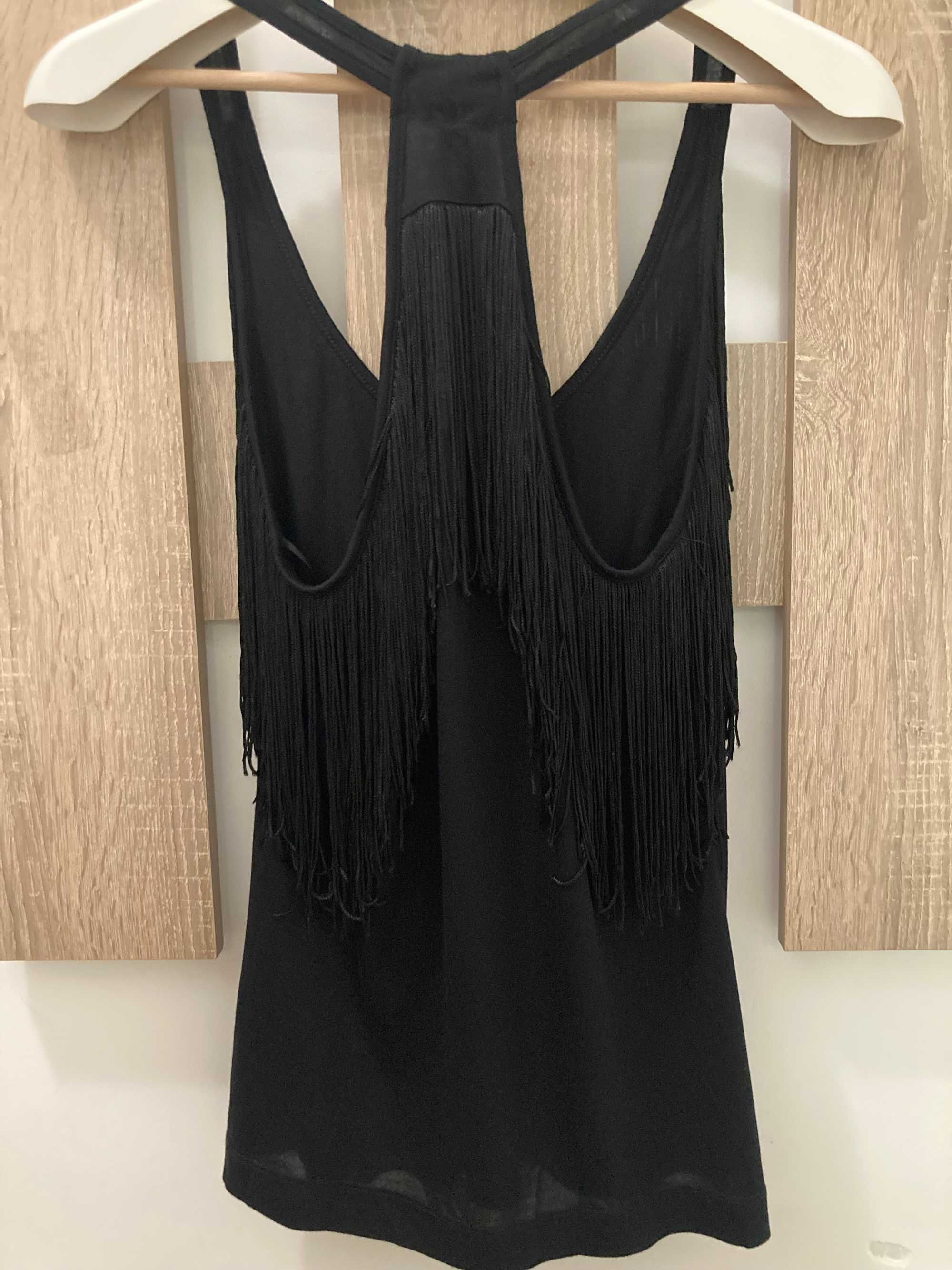 Нови топове на Guess, Marc O'Polo, Marccain, Pepe Jeans