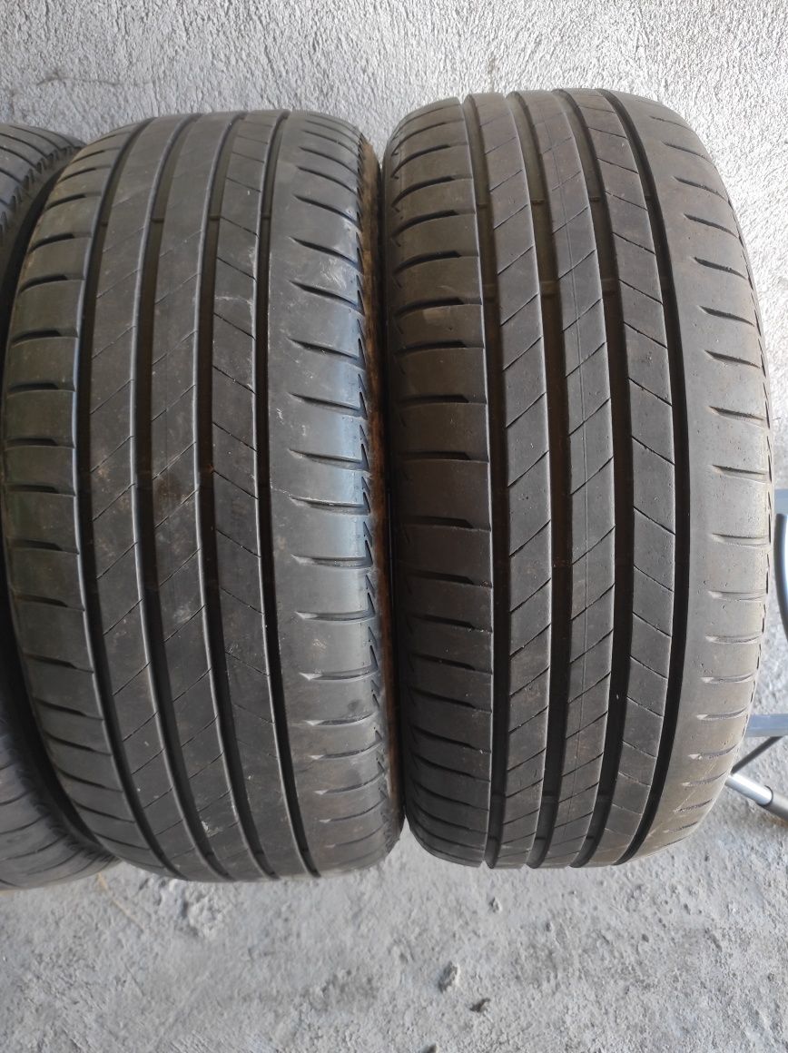 235/55/18 Bridgestone