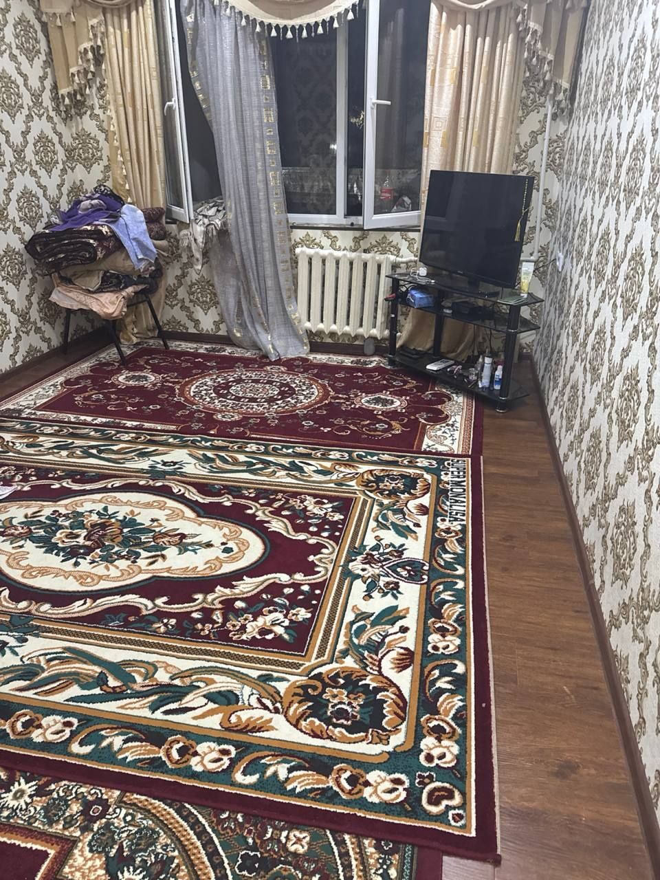 KVARTIRA  sheriklika 1ta qiz KERAK