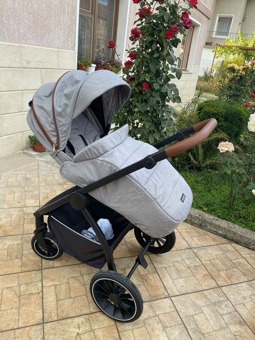 Бебешка количка на Chipolino