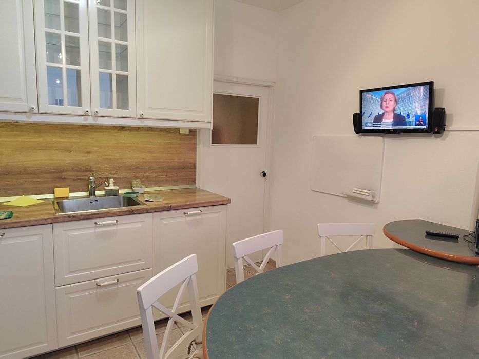 Давам под наем 3 стаен апартамент