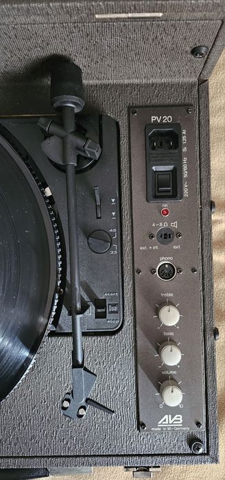 Pick-up Picup Dual cu amplificator si difuzor  integrat